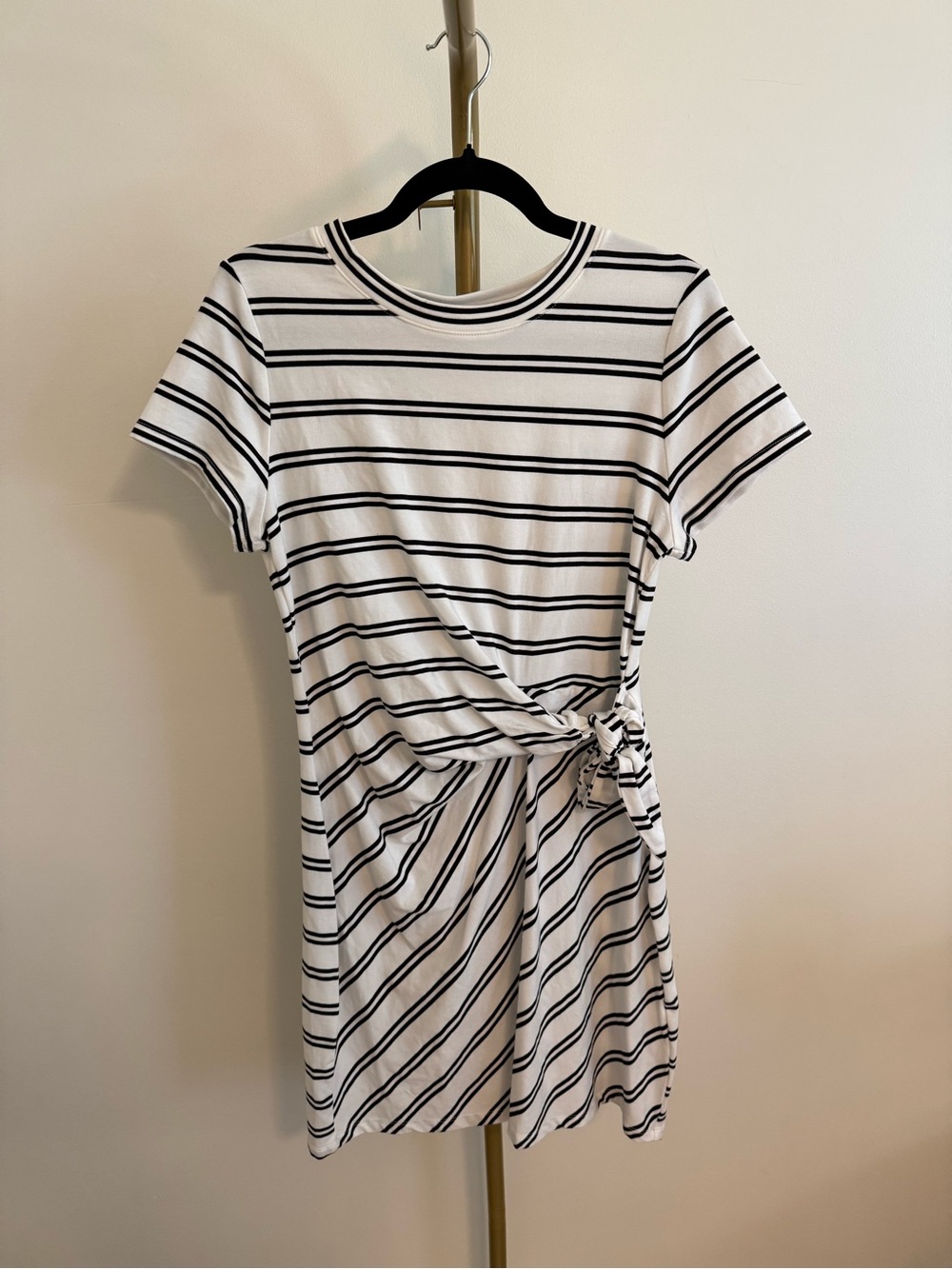 a new day Black & White Striped Side-Knot T-Shirt Dress